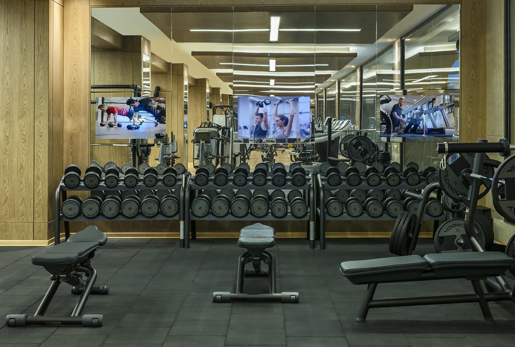 Elite World Grand Istanbul Basin Ekspres Hotel Ngoại thất bức ảnh The gym at the London Marriott Grand Ballroom