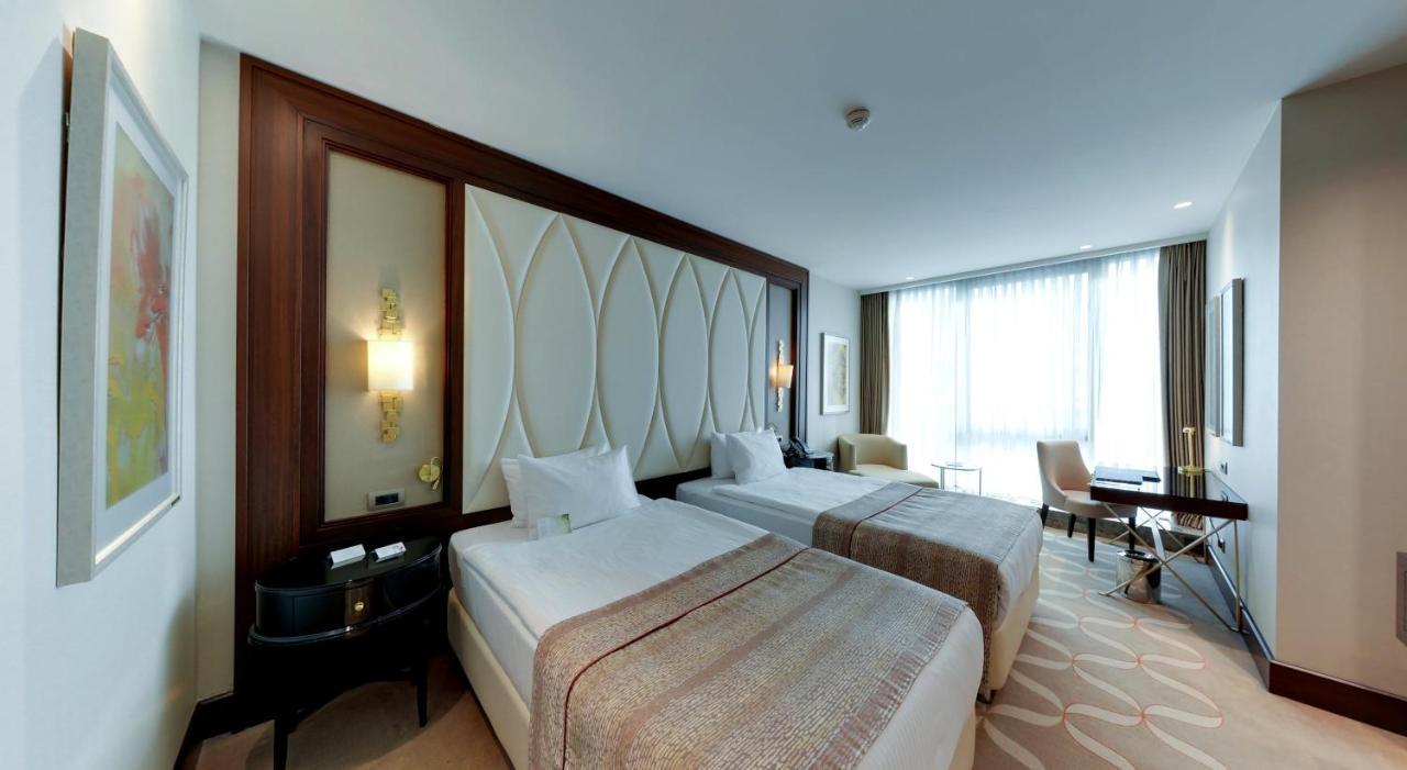 Elite World Grand Istanbul Basin Ekspres Hotel Ngoại thất bức ảnh